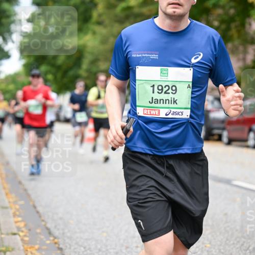 21.09.2025 - PSD Bank Halbmarathon Dr. Thomas Lammeyer http://msf.ph/oto/8922628 21.09.2025 10:42:05 Laufen 2025, 1929 meine-sportfotos.de