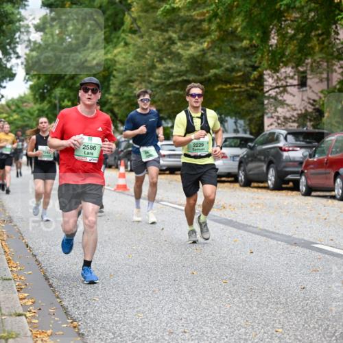 21.09.2025 - PSD Bank Halbmarathon Dr. Thomas Lammeyer http://msf.ph/oto/8922643 21.09.2025 10:42:06 Laufen 2586, 2229, 240, 4925, 36 meine-sportfotos.de