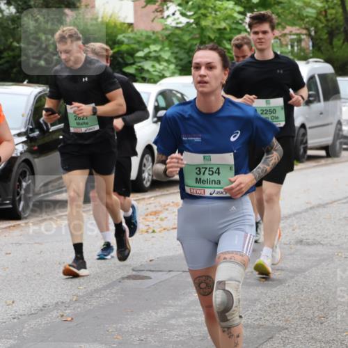 21.09.2025 - PSD Bank Halbmarathon Luisa Fischer http://msf.ph/oto/8922648 21.09.2025 12:10:45 Laufen 3724, 2821, 3754, 2250 meine-sportfotos.de