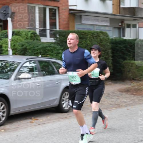 21.09.2025 - PSD Bank Halbmarathon Luisa Fischer http://msf.ph/oto/8922680 21.09.2025 12:11:16 Laufen 2950, 4121 meine-sportfotos.de