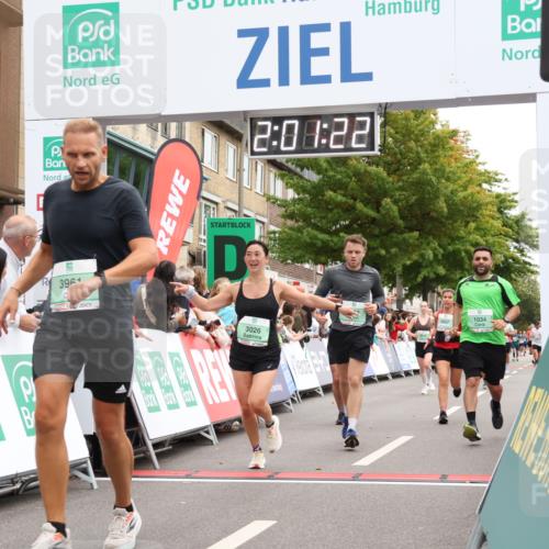 21.09.2025 - PSD Bank Halbmarathon Strokosch-Dieckow http://msf.ph/oto/8922750 21.09.2025 12:00:46 Ziel 1034, 2317, 2388, 2516, 2699, 2761, 2762, 3026, 3104, 3677, 3957, 3961 meine-sportfotos.de