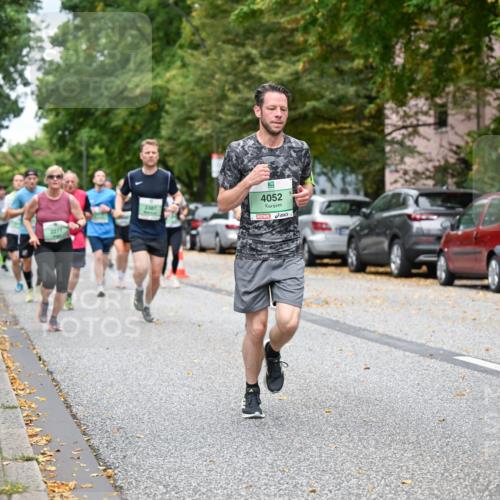 21.09.2025 - PSD Bank Halbmarathon Dr. Thomas Lammeyer http://msf.ph/oto/8922822 21.09.2025 10:42:16 Laufen 2277, 2387, 4052, 2235 meine-sportfotos.de