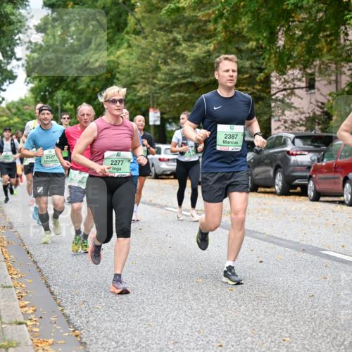 21.09.2025 - PSD Bank Halbmarathon Dr. Thomas Lammeyer http://msf.ph/oto/8922861 21.09.2025 10:42:18 Laufen 2527, 2322, 2277, 2387, 1035 meine-sportfotos.de