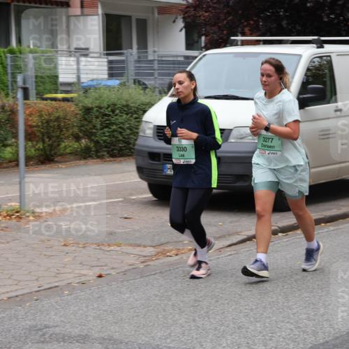 21.09.2025 - PSD Bank Halbmarathon Luisa Fischer http://msf.ph/oto/8922863 21.09.2025 12:14:09 Laufen 3330, 3277, 01179, 32, 82, 124, 26195 meine-sportfotos.de