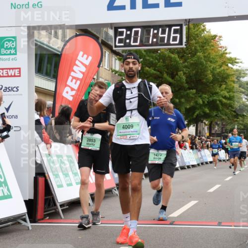 21.09.2025 - PSD Bank Halbmarathon Strokosch-Dieckow http://msf.ph/oto/8922897 21.09.2025 12:01:10 Ziel 1203, 1477, 1764, 2468, 2668, 2683, 2853, 2986, 4009 meine-sportfotos.de