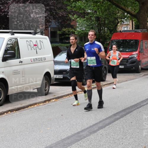 21.09.2025 - PSD Bank Halbmarathon Luisa Fischer http://msf.ph/oto/8922903 21.09.2025 12:14:19 Laufen 0179, 322, 124, 0179, 32, 82, 124, 2609, 1677, 1681, 3490, 6700 meine-sportfotos.de