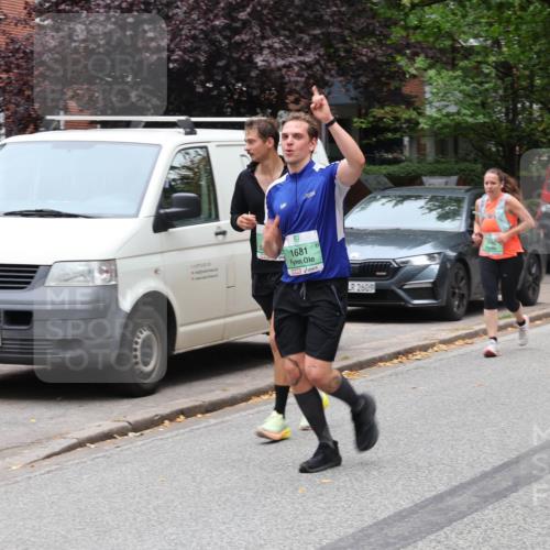 21.09.2025 - PSD Bank Halbmarathon Luisa Fischer http://msf.ph/oto/8922910 21.09.2025 12:14:20 Laufen 3910, 1681, 26091, 6700 meine-sportfotos.de