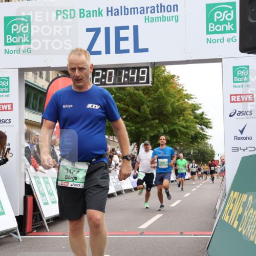 21.09.2025 - PSD Bank Halbmarathon Strokosch-Dieckow http://msf.ph/oto/8922919 21.09.2025 12:01:12 Ziel 1203, 1477, 1764, 2683, 2853, 2986, 4009 meine-sportfotos.de
