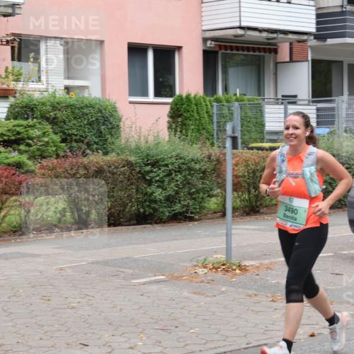 21.09.2025 - PSD Bank Halbmarathon Luisa Fischer http://msf.ph/oto/8922923 21.09.2025 12:14:24 Laufen 3490, 3910 meine-sportfotos.de