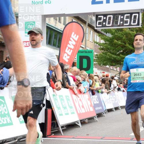 21.09.2025 - PSD Bank Halbmarathon Strokosch-Dieckow http://msf.ph/oto/8922930 21.09.2025 12:01:14 Ziel 1203, 1477, 1764, 2661, 2683, 2853, 3956, 4009 meine-sportfotos.de