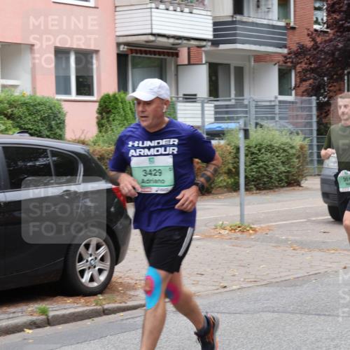 21.09.2025 - PSD Bank Halbmarathon Luisa Fischer http://msf.ph/oto/8922947 21.09.2025 12:14:35 Laufen 3429, 3012, 910 meine-sportfotos.de