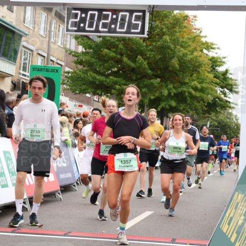 21.09.2025 - PSD Bank Halbmarathon Strokosch-Dieckow http://msf.ph/oto/8923055 21.09.2025 12:01:28 Ziel 1357, 1711, 2093, 2498, 2597, 2733, 2751, 2978, 3053, 3083, 3098, 3182, 3186, 3964 meine-sportfotos.de