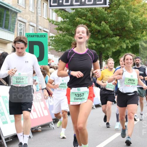 21.09.2025 - PSD Bank Halbmarathon Strokosch-Dieckow http://msf.ph/oto/8923060 21.09.2025 12:01:29 Ziel 1357, 1711, 2498, 2597, 2733, 2751, 2978, 3053, 3083, 3098, 3186, 3964 meine-sportfotos.de