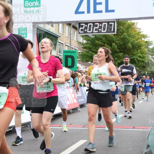 21.09.2025 - PSD Bank Halbmarathon Strokosch-Dieckow http://msf.ph/oto/8923078 21.09.2025 12:01:30 Ziel 1357, 1711, 2597, 2733, 2751, 2978, 3053, 3083, 3098, 3186, 3964, 4038 meine-sportfotos.de