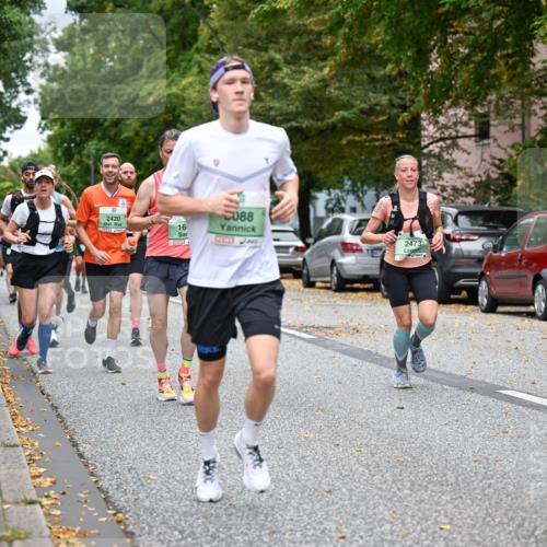 21.09.2025 - PSD Bank Halbmarathon Dr. Thomas Lammeyer http://msf.ph/oto/8923106 21.09.2025 10:42:31 Laufen 2420, 16, 5088, 2473, 4915, 1405 meine-sportfotos.de