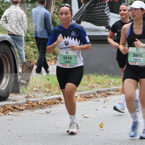 21.09.2025 - PSD Bank Halbmarathon Luisa Fischer http://msf.ph/oto/8923137 21.09.2025 12:22:23 Laufen 3316, 3994 meine-sportfotos.de