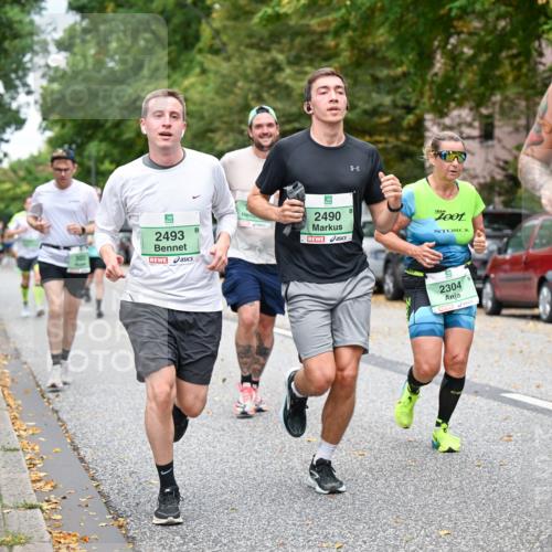 21.09.2025 - PSD Bank Halbmarathon Dr. Thomas Lammeyer http://msf.ph/oto/8923353 21.09.2025 10:42:46 Laufen 2493, 2490, 2304, 3935 meine-sportfotos.de