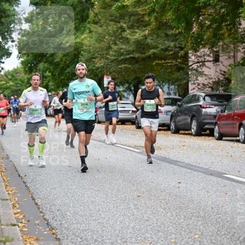 21.09.2025 - PSD Bank Halbmarathon Dr. Thomas Lammeyer http://msf.ph/oto/8923410 21.09.2025 10:42:49 Laufen 2301, 2934, 3085, 4915 meine-sportfotos.de