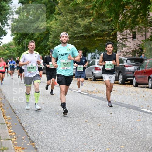21.09.2025 - PSD Bank Halbmarathon Dr. Thomas Lammeyer http://msf.ph/oto/8923419 21.09.2025 10:42:50 Laufen 37, 2934, 2301, 3896, 3085, 4915 meine-sportfotos.de