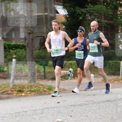 21.09.2025 - PSD Bank Halbmarathon Luisa Fischer http://msf.ph/oto/8923552 21.09.2025 11:09:00 Laufen 1843, 1306, 1358 meine-sportfotos.de