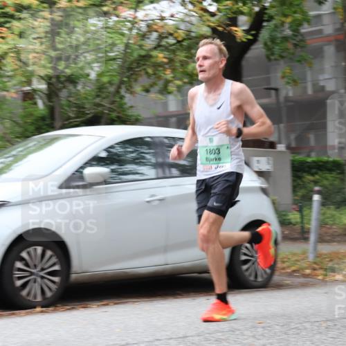 21.09.2025 - PSD Bank Halbmarathon Luisa Fischer http://msf.ph/oto/8923630 21.09.2025 11:10:02 Laufen 1803 meine-sportfotos.de