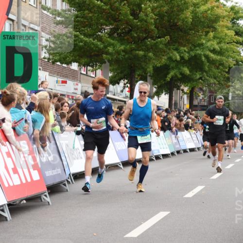 21.09.2025 - PSD Bank Halbmarathon Strokosch-Dieckow http://msf.ph/oto/8923697 21.09.2025 12:03:09 Ziel 1574, 1685, 2629, 3418 meine-sportfotos.de