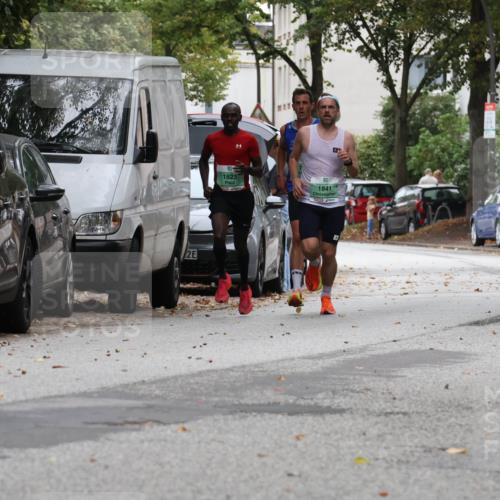 21.09.2025 - PSD Bank Halbmarathon Luisa Fischer http://msf.ph/oto/8923757 21.09.2025 11:11:27 Laufen 2, 1823, 1841, 222 meine-sportfotos.de
