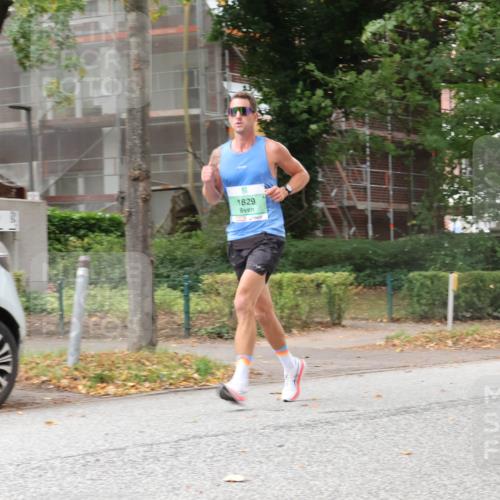 21.09.2025 - PSD Bank Halbmarathon Luisa Fischer http://msf.ph/oto/8923859 21.09.2025 11:11:54 Laufen 1829 meine-sportfotos.de