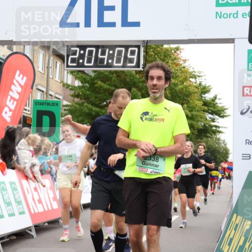 21.09.2025 - PSD Bank Halbmarathon Strokosch-Dieckow http://msf.ph/oto/8923882 21.09.2025 12:03:33 Ziel 2338, 2520, 2565, 2722, 2787, 2798, 2888, 2889, 3189, 3248 meine-sportfotos.de