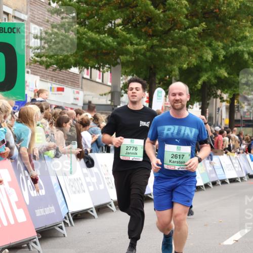 21.09.2025 - PSD Bank Halbmarathon Strokosch-Dieckow http://msf.ph/oto/8924006 21.09.2025 12:03:46 Ziel 1160, 2617, 2776, 2806, 3184, 3213 meine-sportfotos.de