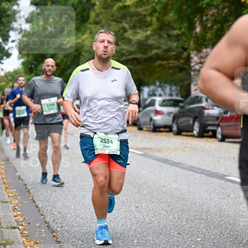 21.09.2025 - PSD Bank Halbmarathon Dr. Thomas Lammeyer http://msf.ph/oto/8924018 21.09.2025 10:43:22 Laufen 2306, 2534, 1 meine-sportfotos.de