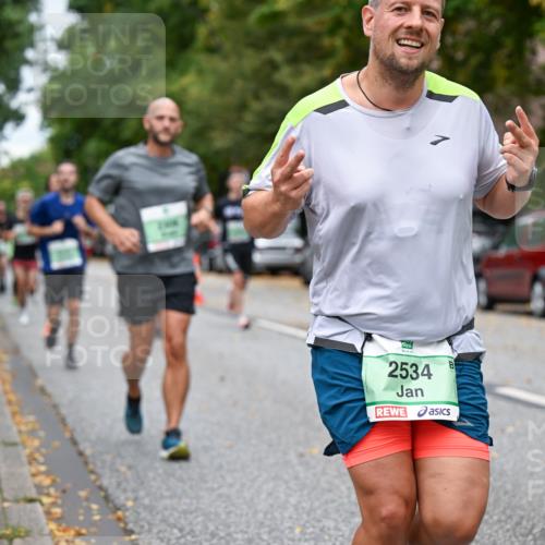 21.09.2025 - PSD Bank Halbmarathon Dr. Thomas Lammeyer http://msf.ph/oto/8924035 21.09.2025 10:43:22 Laufen 2534 meine-sportfotos.de