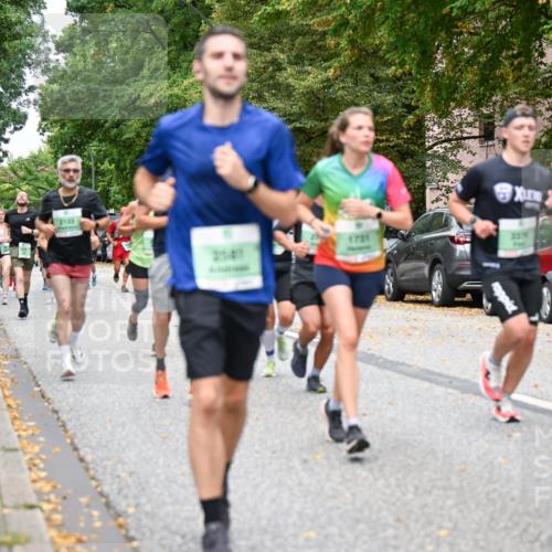 21.09.2025 - PSD Bank Halbmarathon Dr. Thomas Lammeyer http://msf.ph/oto/8924090 21.09.2025 10:43:25 Laufen 2133, 1721, 3377 meine-sportfotos.de