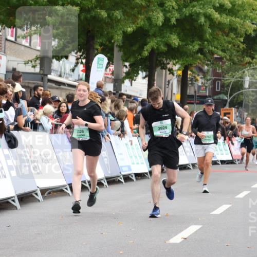21.09.2025 - PSD Bank Halbmarathon Strokosch-Dieckow http://msf.ph/oto/8924101 21.09.2025 12:03:56 Ziel 1802, 2806, 3326, 3924 meine-sportfotos.de