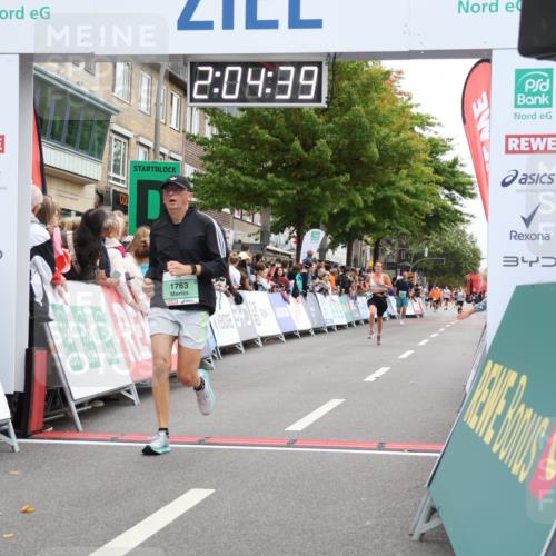 21.09.2025 - PSD Bank Halbmarathon Strokosch-Dieckow http://msf.ph/oto/8924160 21.09.2025 12:04:02 Ziel 1763, 1802, 3326, 3924 meine-sportfotos.de