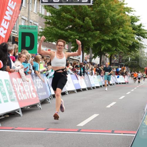 21.09.2025 - PSD Bank Halbmarathon Strokosch-Dieckow http://msf.ph/oto/8924196 21.09.2025 12:04:06 Ziel 1567, 1763, 3326, 3924 meine-sportfotos.de