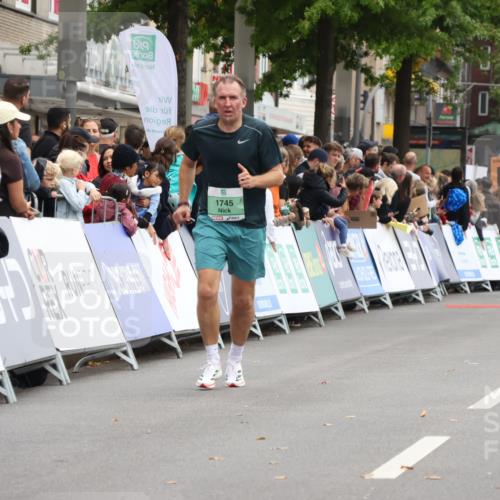 21.09.2025 - PSD Bank Halbmarathon Strokosch-Dieckow http://msf.ph/oto/8924221 21.09.2025 12:04:09 Ziel 1567, 1763 meine-sportfotos.de