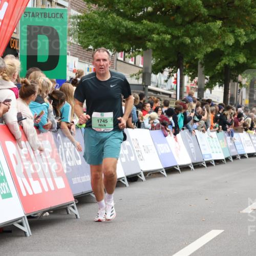 21.09.2025 - PSD Bank Halbmarathon Strokosch-Dieckow http://msf.ph/oto/8924235 21.09.2025 12:04:12 Ziel 1567, 1745 meine-sportfotos.de