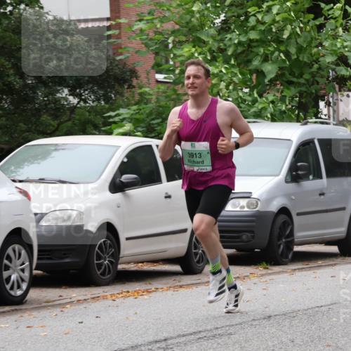 21.09.2025 - PSD Bank Halbmarathon Luisa Fischer http://msf.ph/oto/8924236 21.09.2025 11:16:01 Laufen 3913, 3418 meine-sportfotos.de