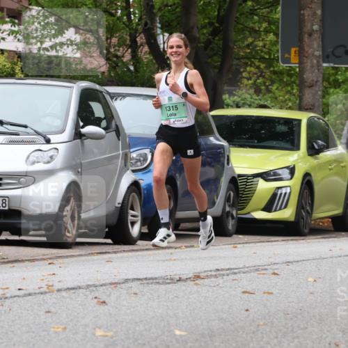 21.09.2025 - PSD Bank Halbmarathon Luisa Fischer http://msf.ph/oto/8924264 21.09.2025 11:16:33 Laufen 3418, 1315 meine-sportfotos.de