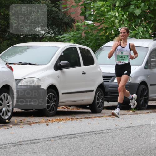 21.09.2025 - PSD Bank Halbmarathon Luisa Fischer http://msf.ph/oto/8924273 21.09.2025 11:16:35 Laufen 1315, 3418 meine-sportfotos.de