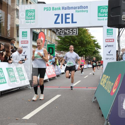 21.09.2025 - PSD Bank Halbmarathon Strokosch-Dieckow http://msf.ph/oto/8924303 21.09.2025 12:04:22 Ziel 1745, 3090, 3162, 3355, 3966 meine-sportfotos.de