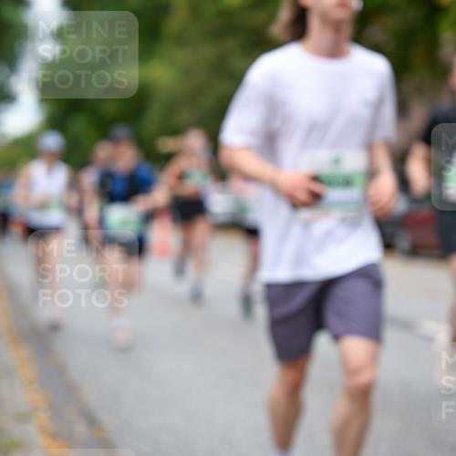 21.09.2025 - PSD Bank Halbmarathon Dr. Thomas Lammeyer http://msf.ph/oto/8924420 21.09.2025 10:43:42 Laufen  meine-sportfotos.de