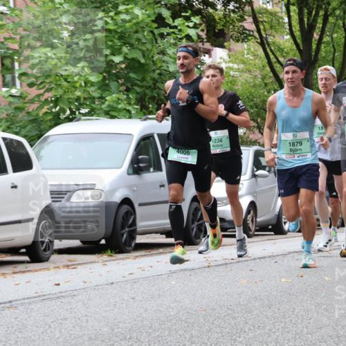 21.09.2025 - PSD Bank Halbmarathon Luisa Fischer http://msf.ph/oto/8924477 21.09.2025 11:18:34 Laufen 4005, 1236, 5, 1879, 18, 1849, 401, 1782 meine-sportfotos.de