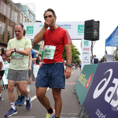 21.09.2025 - PSD Bank Halbmarathon Strokosch-Dieckow http://msf.ph/oto/8924484 21.09.2025 12:04:43 Ziel 1853, 2556, 2585, 2854, 2960, 3005, 3010, 3039, 3072, 3336, 3512, 3607 meine-sportfotos.de