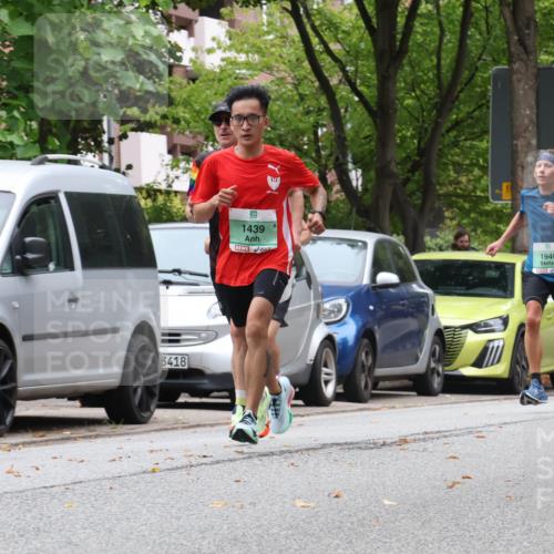 21.09.2025 - PSD Bank Halbmarathon Luisa Fischer http://msf.ph/oto/8924525 21.09.2025 11:18:52 Laufen 3418, 1439, 1949 meine-sportfotos.de