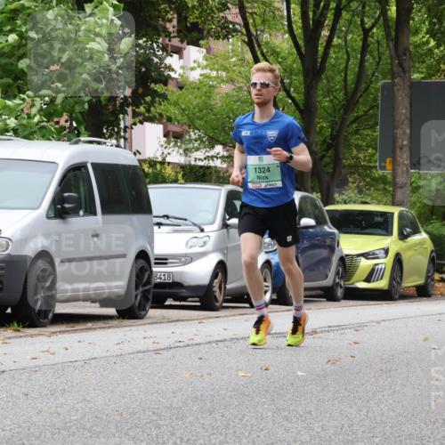 21.09.2025 - PSD Bank Halbmarathon Luisa Fischer http://msf.ph/oto/8924582 21.09.2025 11:19:16 Laufen 3418, 1324, 2002 meine-sportfotos.de