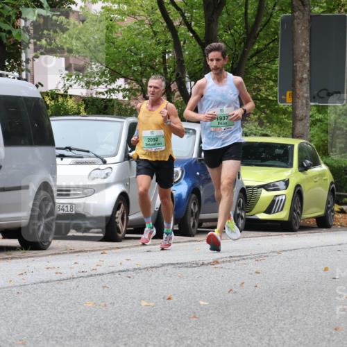21.09.2025 - PSD Bank Halbmarathon Luisa Fischer http://msf.ph/oto/8924604 21.09.2025 11:19:21 Laufen 3418, 2092, 1937 meine-sportfotos.de