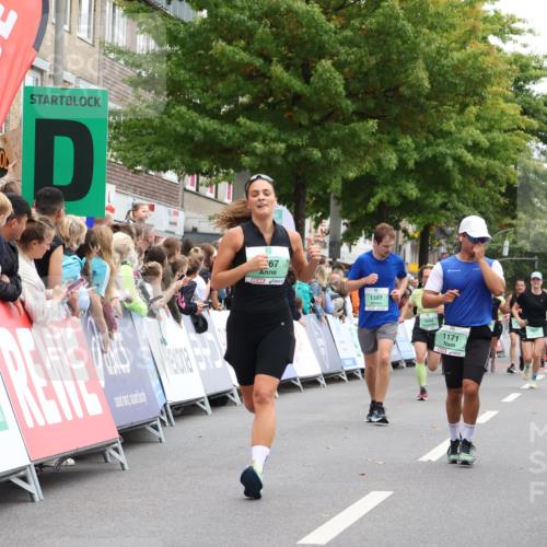 21.09.2025 - PSD Bank Halbmarathon Strokosch-Dieckow http://msf.ph/oto/8924666 21.09.2025 12:05:21 Ziel 1043, 1171, 1387, 2166, 3267, 3467 meine-sportfotos.de