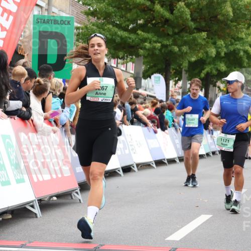 21.09.2025 - PSD Bank Halbmarathon Strokosch-Dieckow http://msf.ph/oto/8924677 21.09.2025 12:05:21 Ziel 1043, 1171, 1387, 2166, 3267, 3467 meine-sportfotos.de
